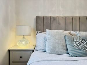 Photo 27- click for photo gallery